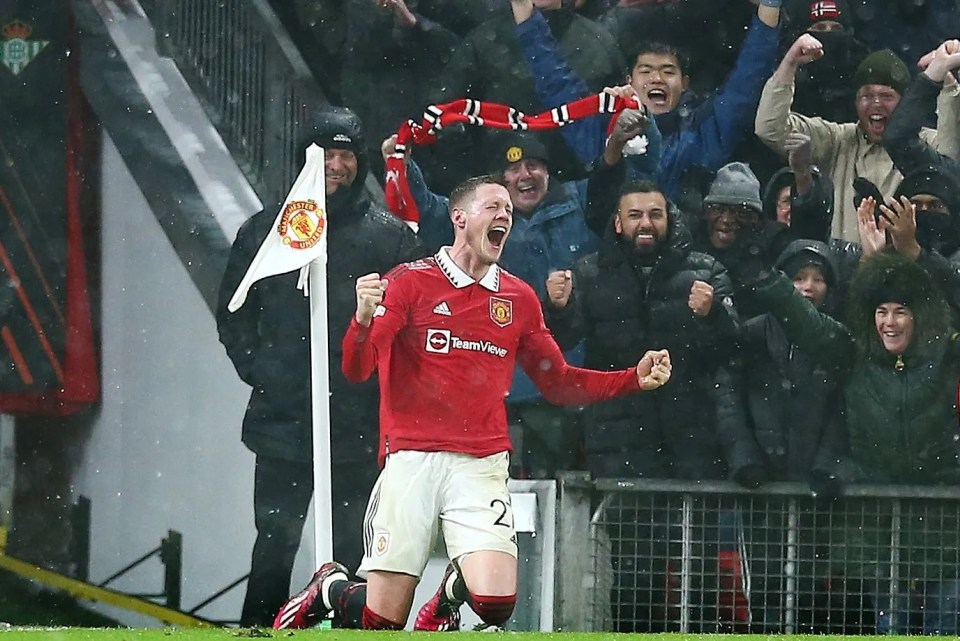 Wout Weghorst roared with relief after rounding off the Europa League win