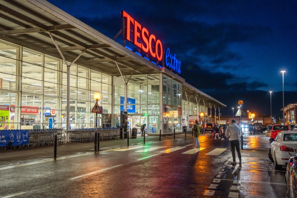 Tesco is increasing the price of its minimum spend for delivery