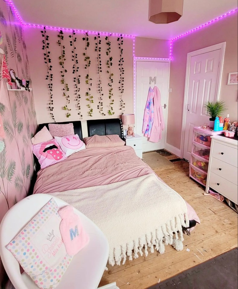 Emma Dinham gave her daughter's bedroom a 'preppy' makeover on a budget