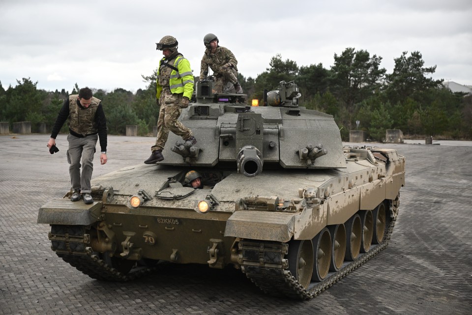 The UK will provide Ukraine with more tanks than initially agreed