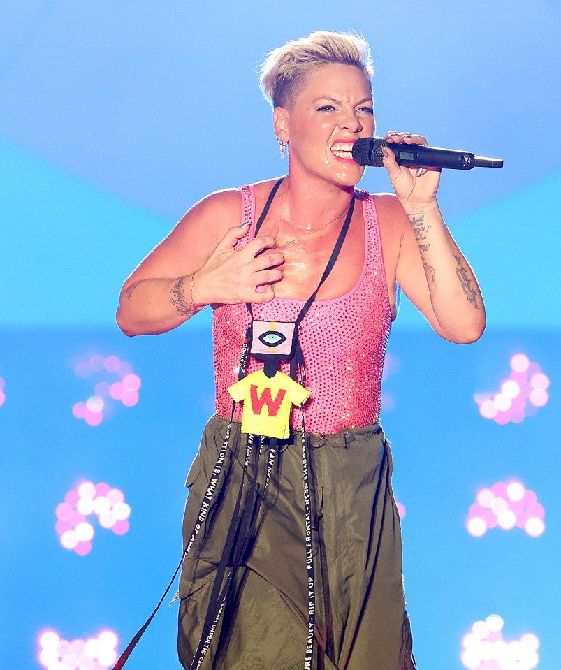 US singer Pink has been invited to perform