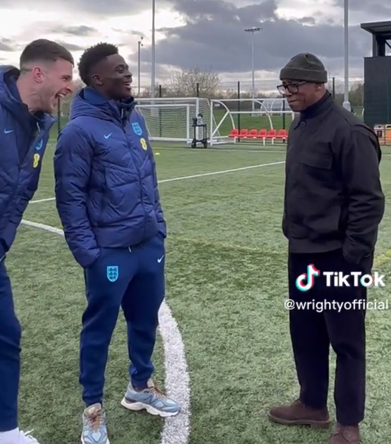 Declan Rice joked around with Bukayo Saka and Ian Wright during England training