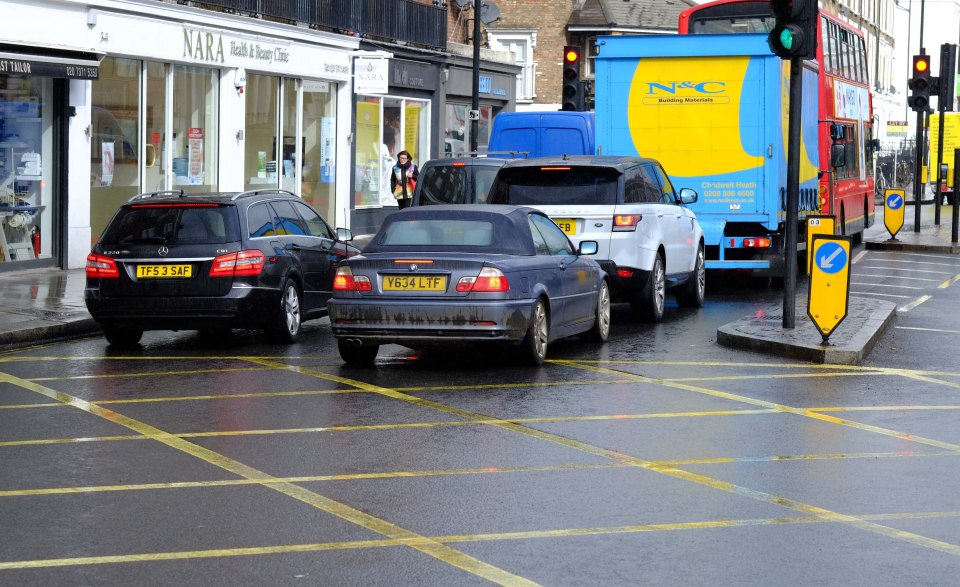 Yellow box junctions are notoriously difficult to navigate, particularly at busy times on the road