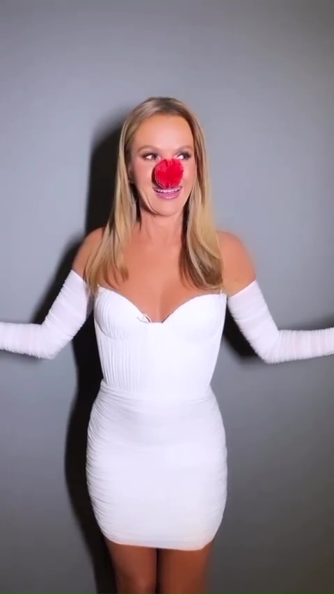 Amanda posed with her Red Nose on for Comic Relief