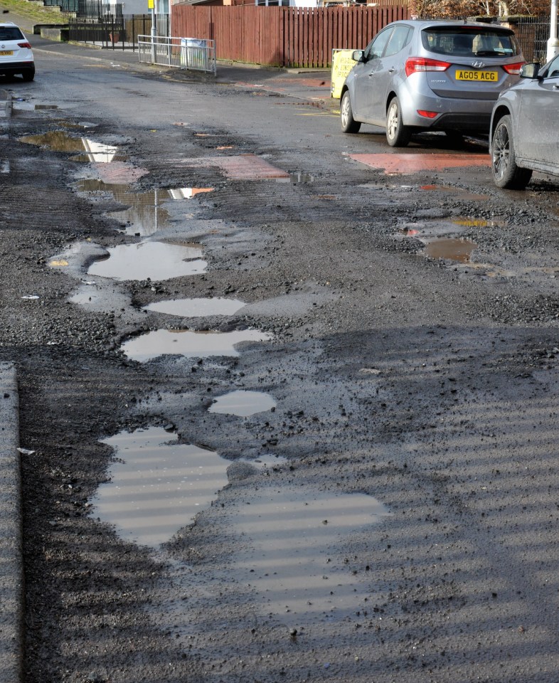 Storm Babet rainfall contributes to a 12% increase in wheel, tyre andsuspension damage by covering road damage