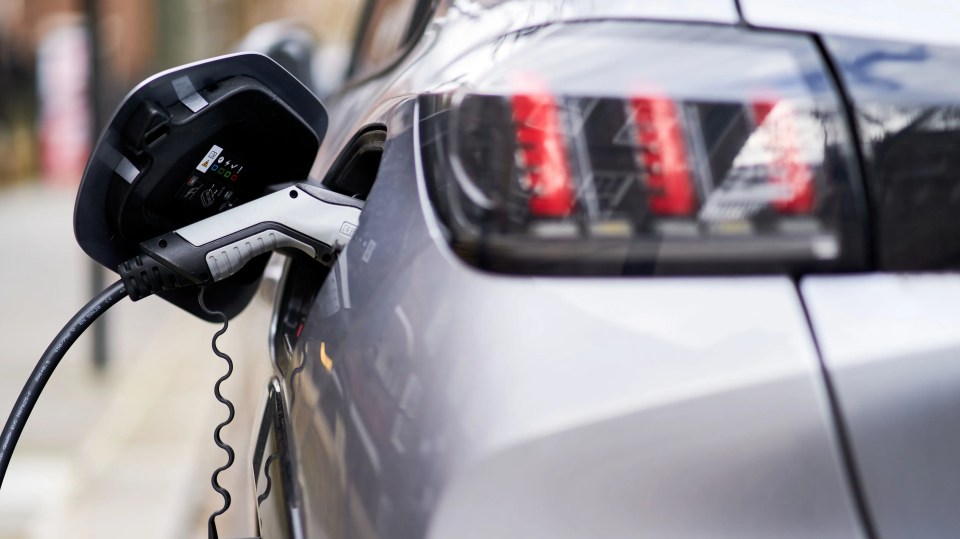 File photo dated 05/03/21 of a Peugeot electric car plugged into a EV charging point. The UK’s electric vehicle charging network will be boosted by the largest roll-out of on-street charging by a local authority. Surrey County Council and charge point provider Connected Kerb have announced a plan for 10,000 new public chargers to be […]