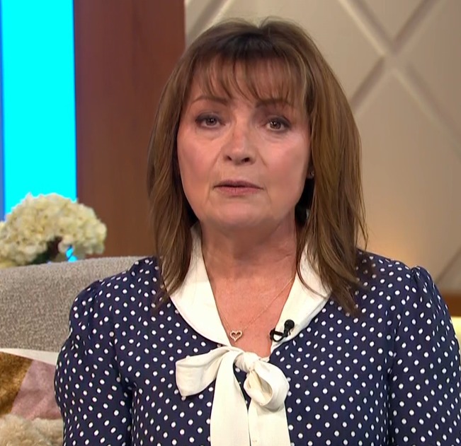 Lorraine Kelly appeared devastated this morning after hearing Paul O’Grady had passed away