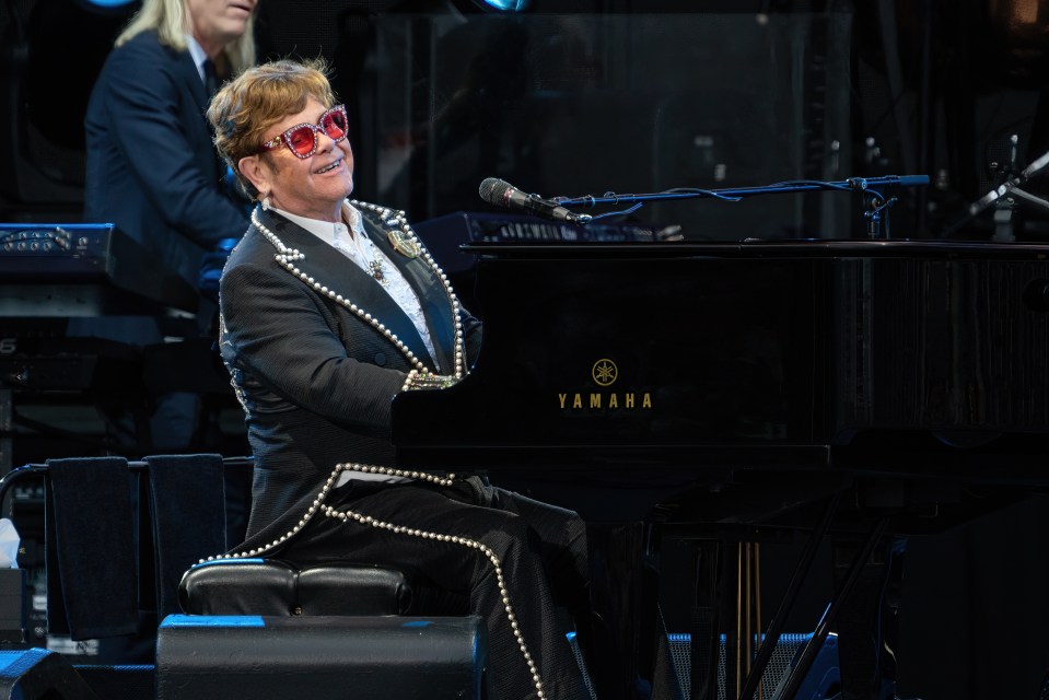 Elton John says it'll be his last UK performance