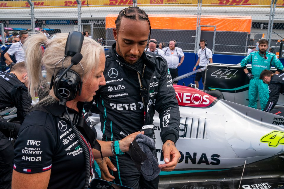 Lewis Hamilton has suddenly parted ways with his trainer Angela Cullen