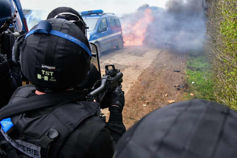 The cops fired stuns grenades and tear gas at the protestors