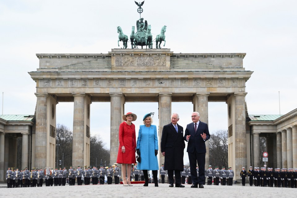 Charlies and Camilla posed with President Steinmeier and wife Elke at the Brandenburg Gate