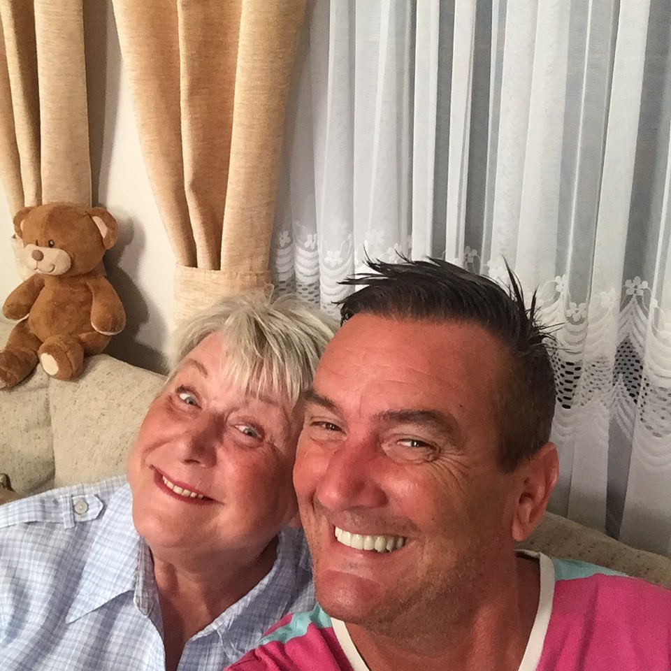 Lee stars on Gogglebox with Jenny