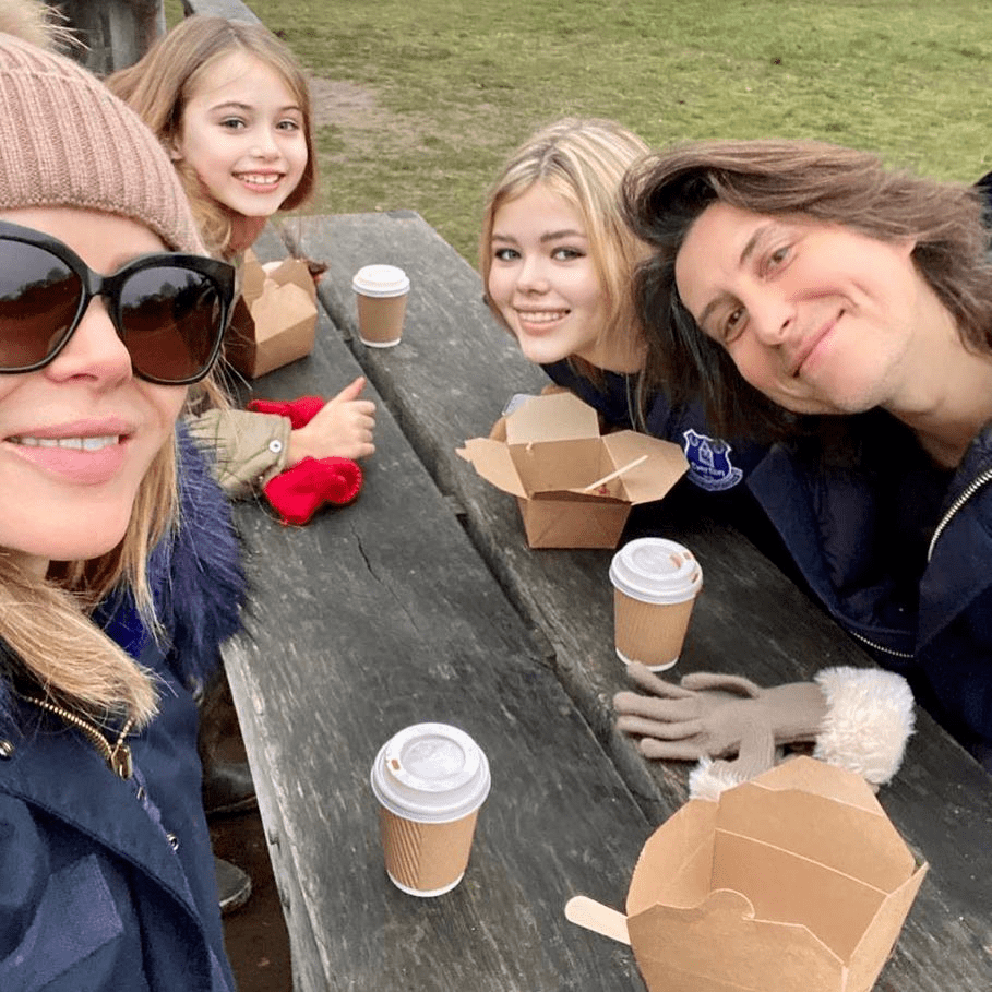 Amanda with husband Chris and their two daughters