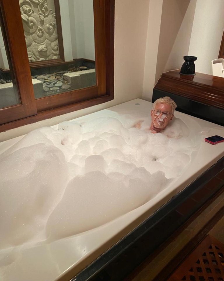 Paul had a large bath tub at his Kent home