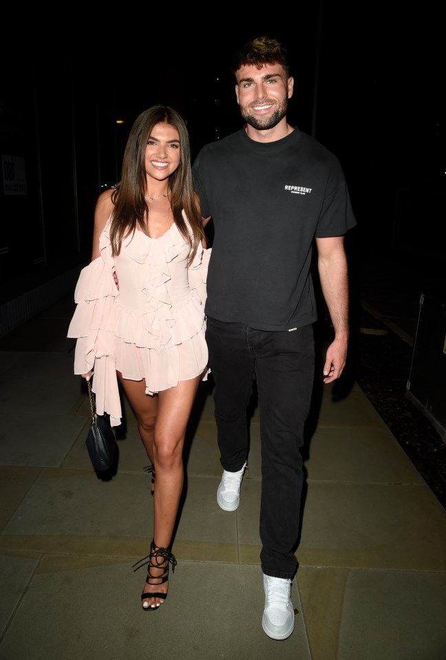 Tom is dating Love Island co-star Samie Elishi