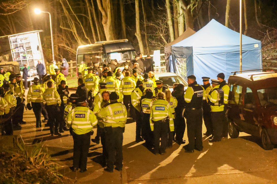 Cops swooped on Stanmer Villas, Brighton, shortly before 9.30pm on Monday