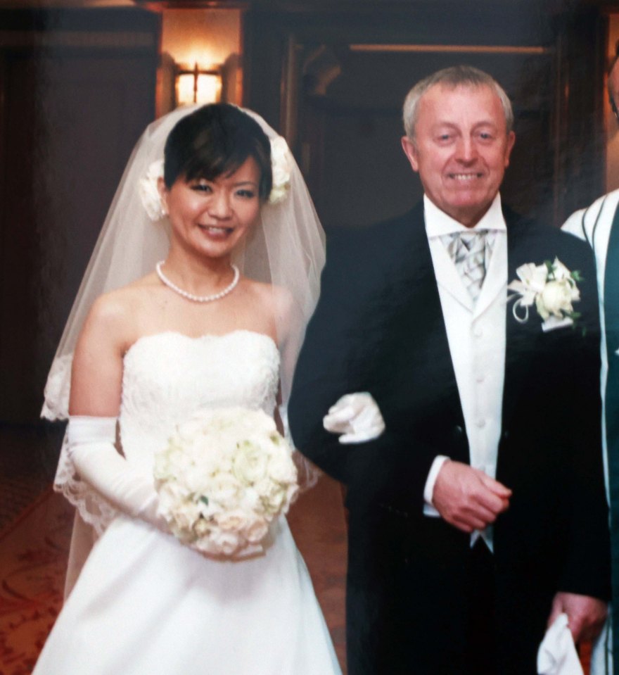 Yasumi married Robert in 2011 after a whirlwind romance and became his fifth wife