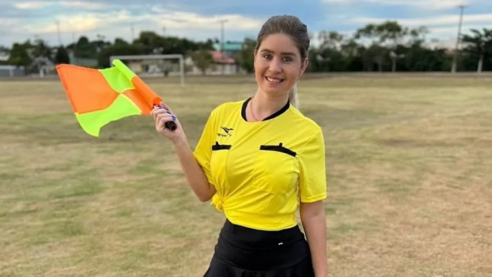 The world's sexiest lineswoman has revealed what footballers would thrive on OnlyFans