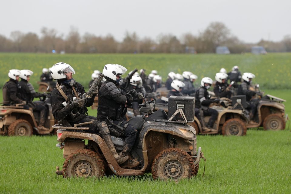 More than 3,200 cops descended upon the terrifying scene at Sainte-Soline