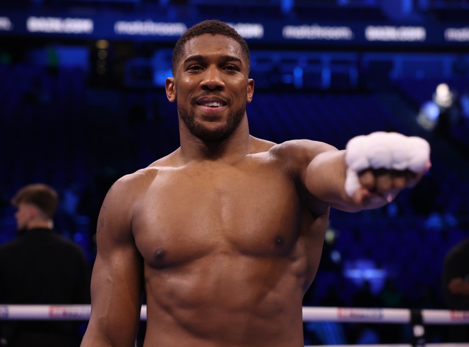 Anthony Joshua plans to return to the ring in the summer