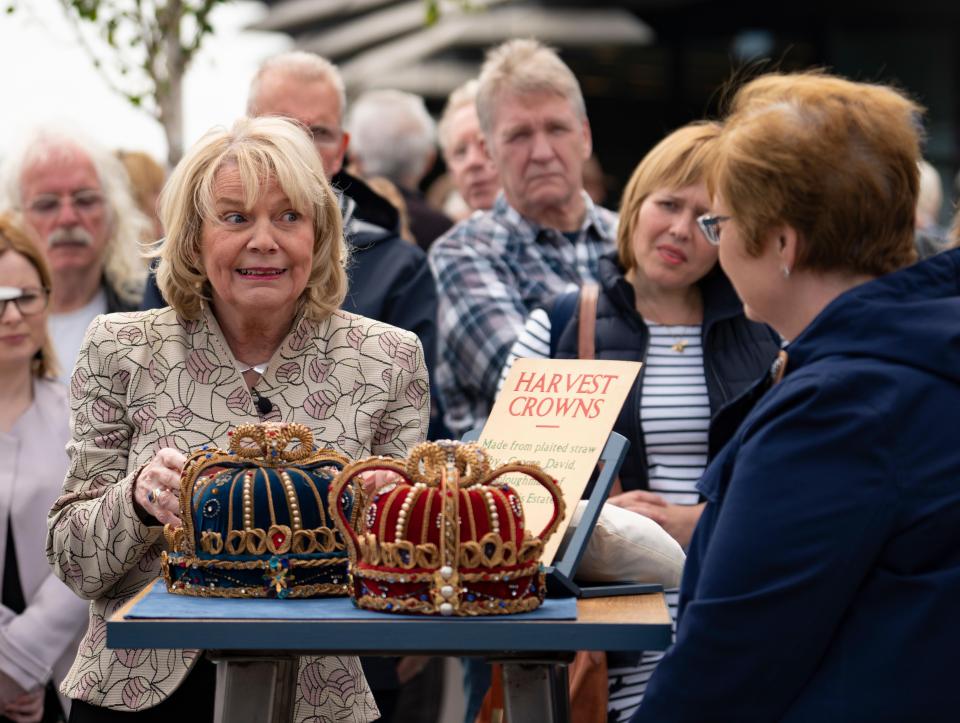 She joined Antiques Roadshow in 2007