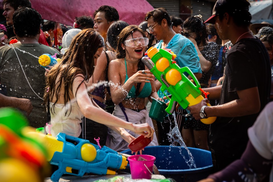 This is the world's biggest water pistol fight