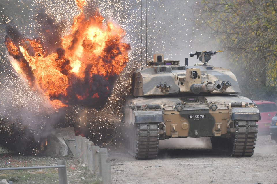 Challenger 2 tanks during demonstration on Salisbury Plain