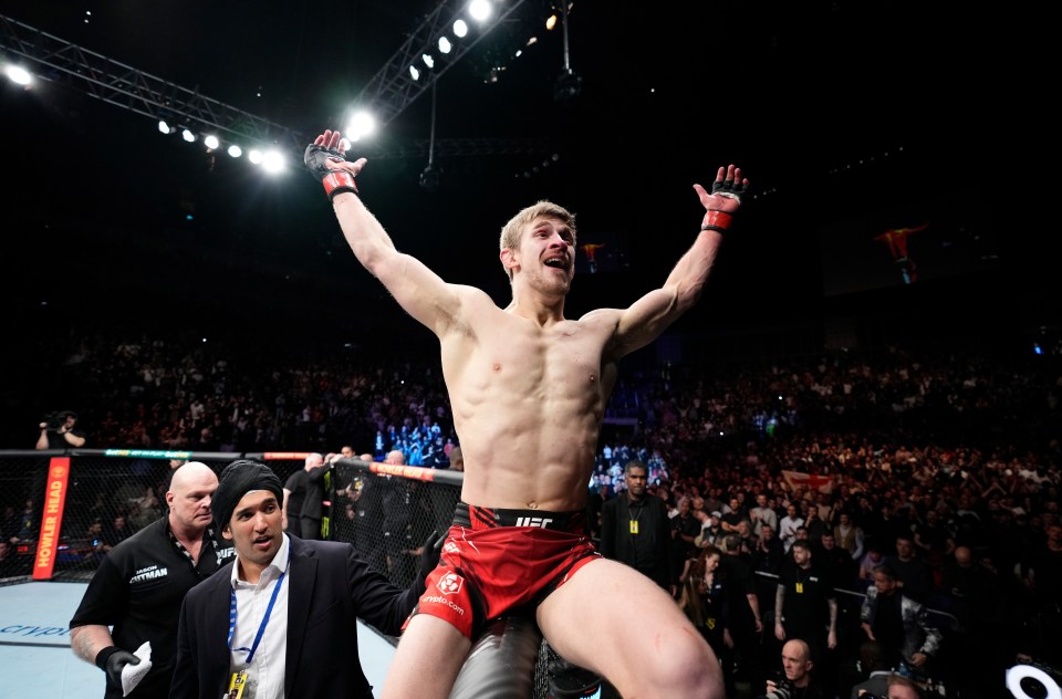 Brit Arnold Allen is on the brink of fighting for the featherweight title