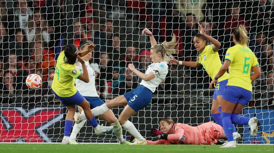 Andressa Alves snatches Brazil's last gasp leveller ahead of penalties