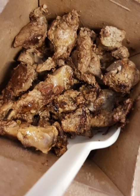 One reviewer shared an image of her order of unflavoured liver (review from 2019)