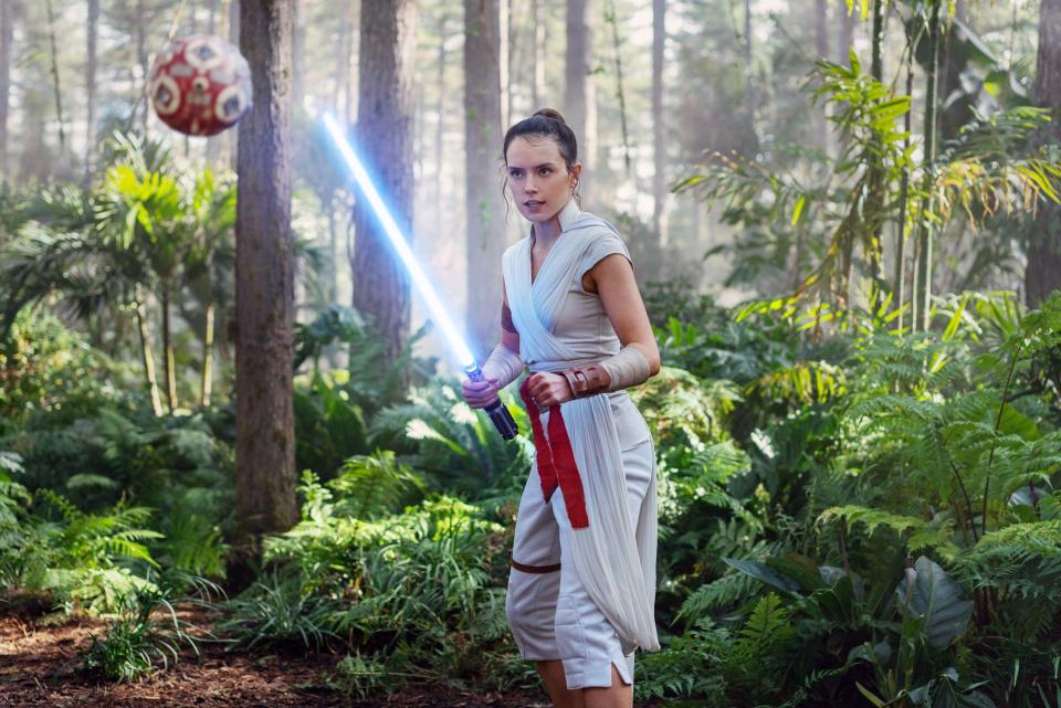 She is due to reprise her role as Rey