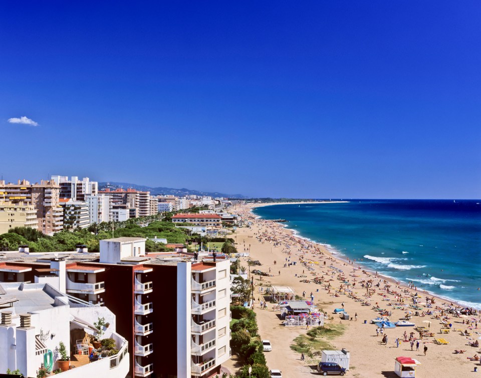 Santa Susanna is located in Costa del Maresme, and its main beach is a Blue Flag beach with golden sands and calm waters