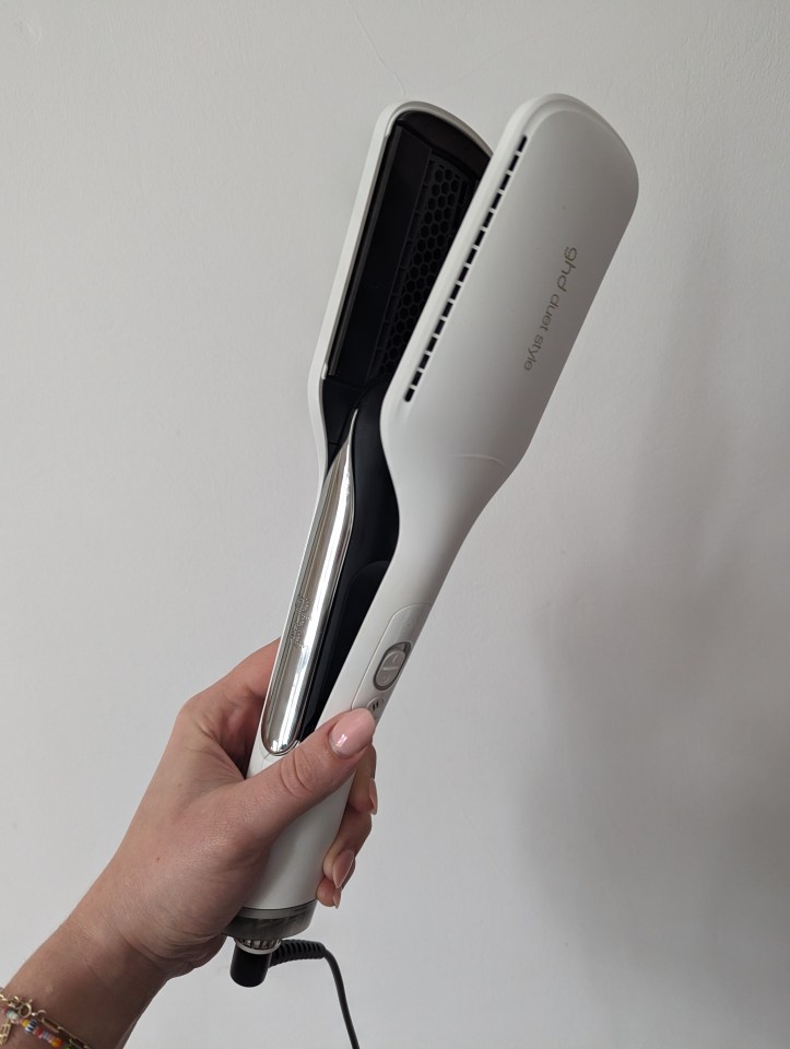 The GHD Duet is big, and so probably suited more to those with longer hair