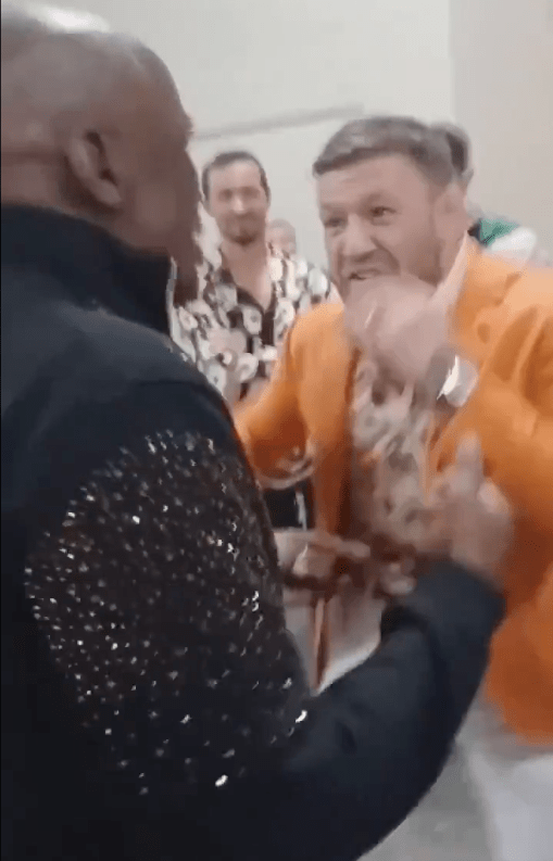 Floyd Mayweather Sr bumping into Conor McGregor in Las Vegas