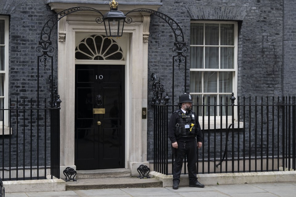 People in Downing Street also have hopes of getting a big win