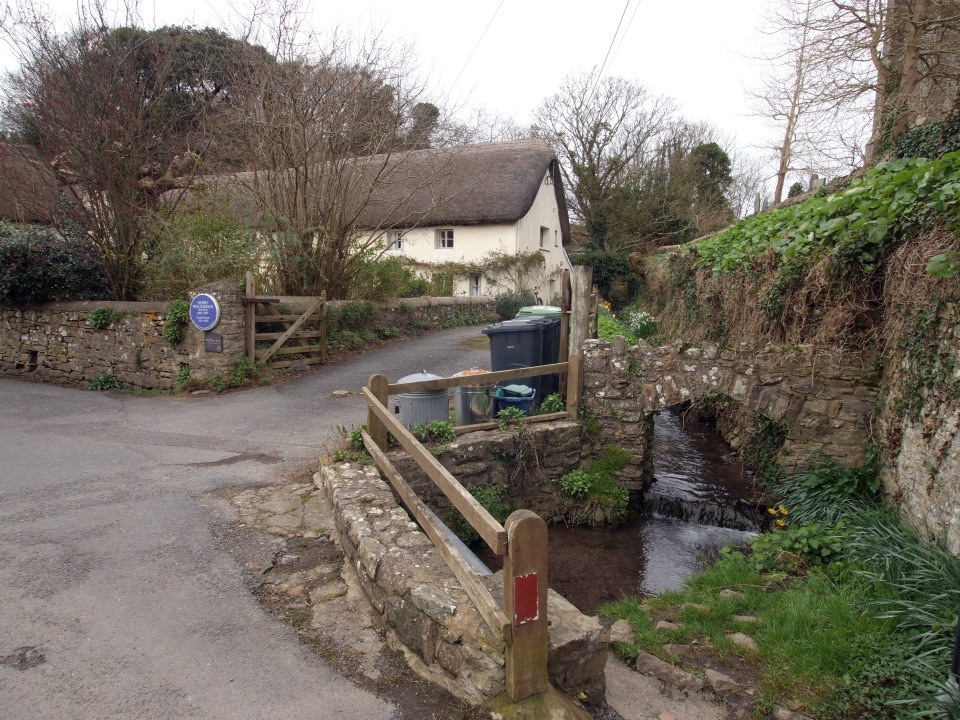 Author Henry Williamson's former home in Georgeham is now a holiday let