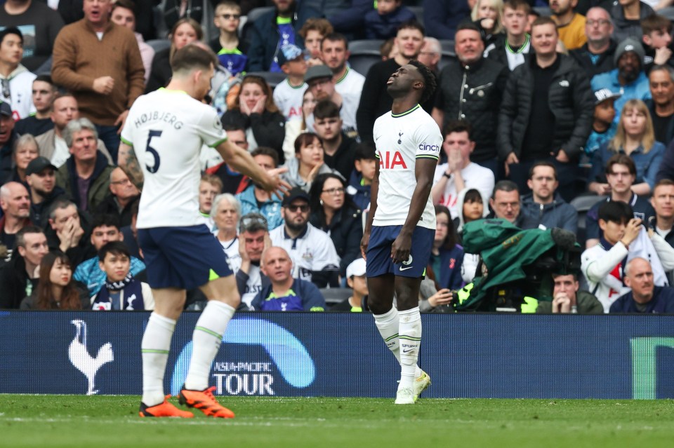 Davinson Sanchez was booed by Spurs fans in their 3-2 defeat to Bournemouth