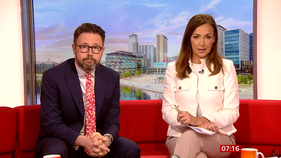 Jon Kay and Sally Nugent presented the latest new headlines on the iconic red sofa this morning but things quickly took an awkward turn