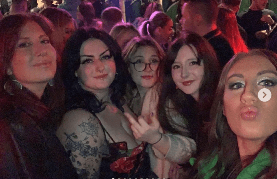 Raven posed with friends on a night out in one photo