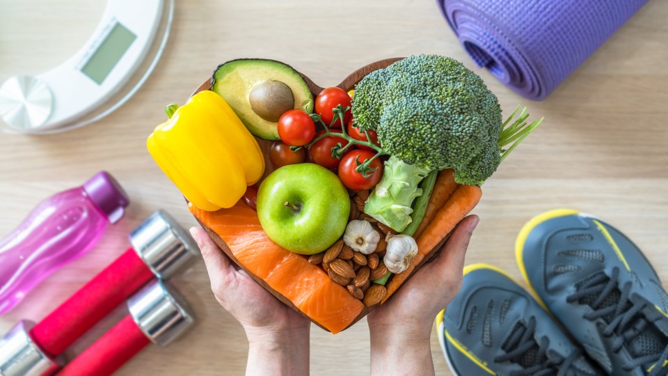 Making some healthy lifestyle tweaks can put you on a path to type 2 diabetes remission - and potentially prevent you from ever developing it