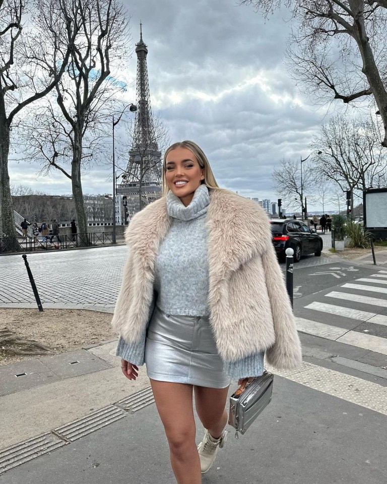 Mary has been sharing glam snaps from her travels