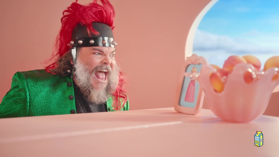 Jack Black unrecognisable as he dresses up as Bowser and sings a love song for Princess Peach