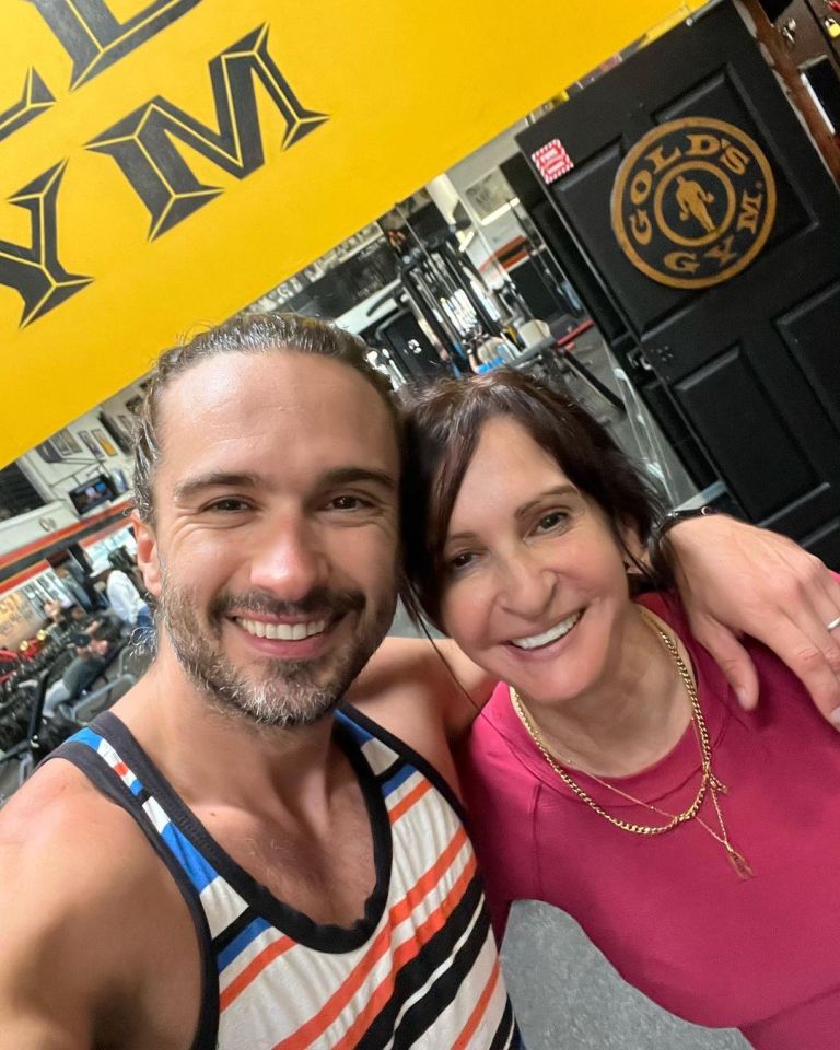 Joe was seen posing with his mum in the gym