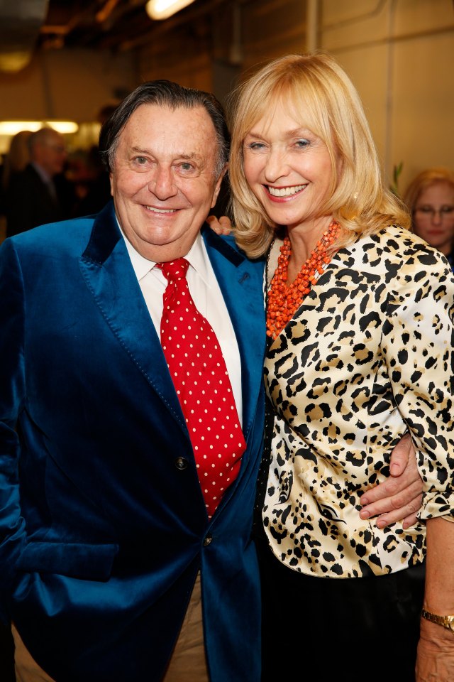 Barry Humphries with his fourth wife, Lizzie Spender, who he married in 1990