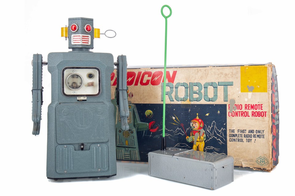 Lee was amazed when the toy robot her family planned to give away turned out to be a 1950’s Japanese icon