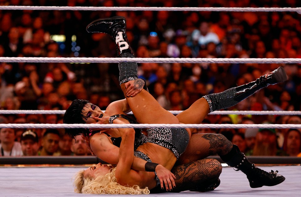 Rhea Ripley beat Charlotte Flair at WrestleMania 39