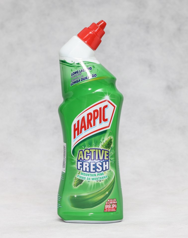 Get rid of tough stains in the loo with Harpic's toilet cleaner