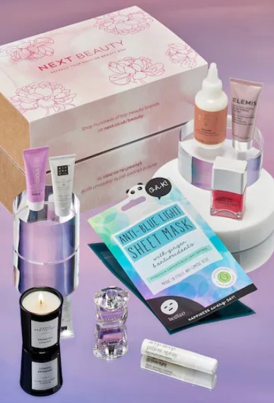 The Refresh Your Routine Beauty Box from next.co.uk has nine pamper products