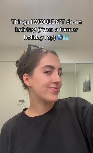 Chloe shared her secrets to a successful and scam free holiday on TikTok