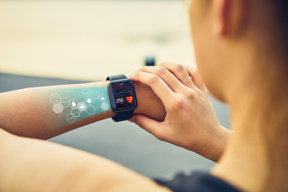 Smart phones, apps and watches are great for runners